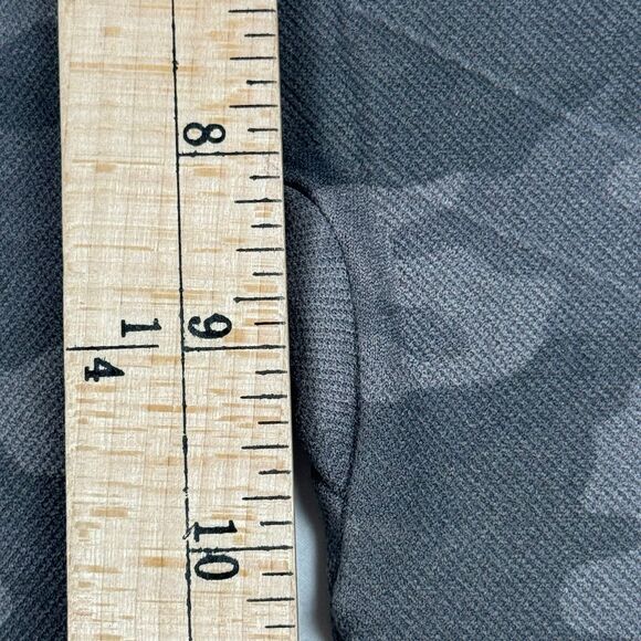 Spanx NWT Leggings Grn Camo Cropped Look at Me Now Seamless Leggings Size Medium - Picture 6 of 11